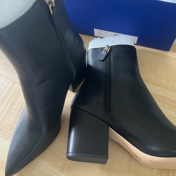 STUART WEITZMAN Avenue 75 Block Bootie Black Smooth Calf Leather - Picture 2 of 9